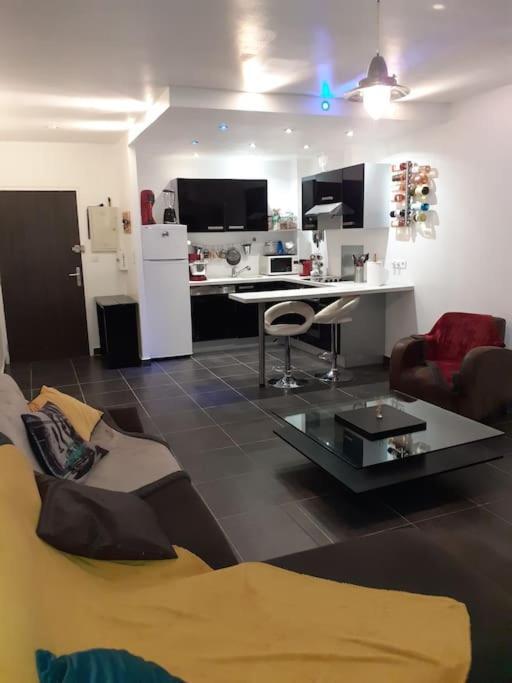 Appartement Vue Mer Avec Parking Ajaccio  Exterior foto